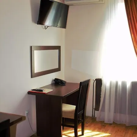 Garni 2* Kruševac